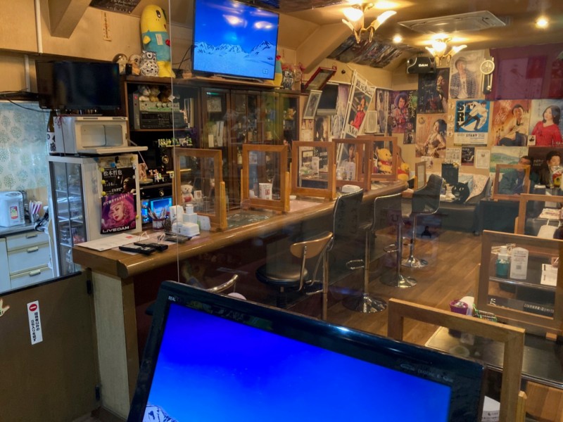 カラオケ喫茶 ミサデス